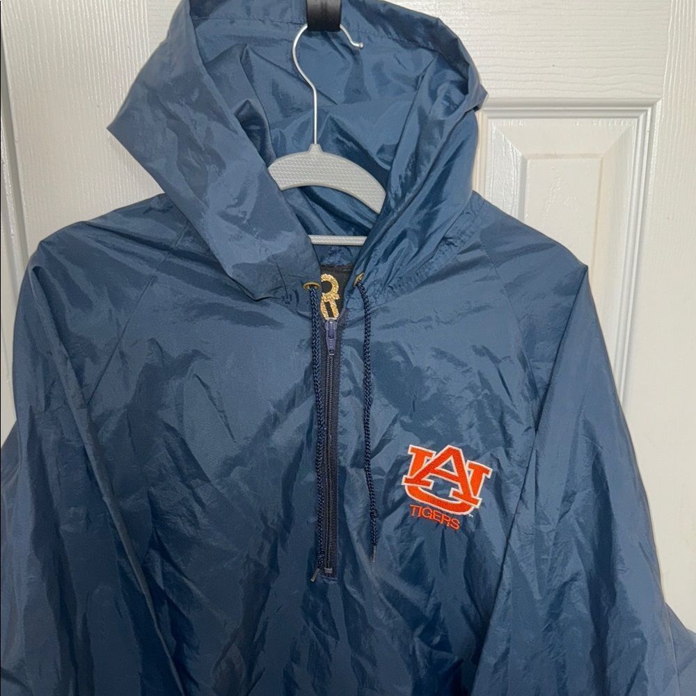 Auburn Tigers Navy Windbreaker - Picture 2 of 16